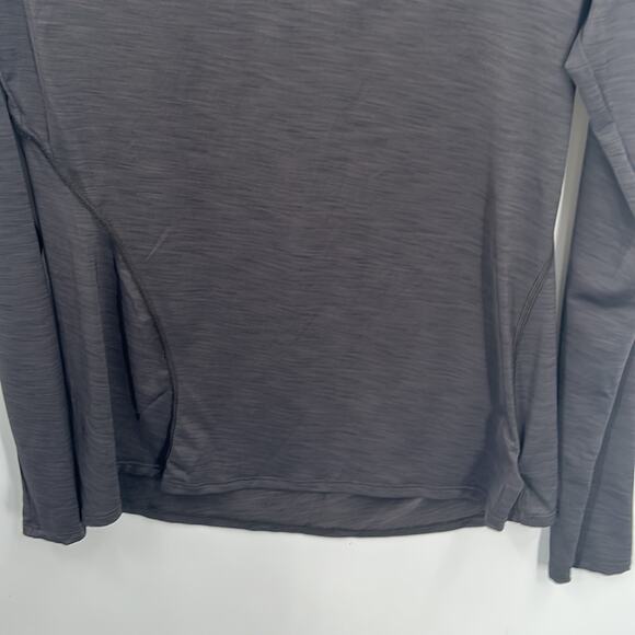 Under Armour Women's Gray Heat Gear Semi Fitted  Activewear Pullover Top Medium - Picture 3 of 14